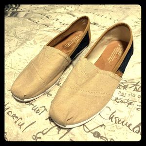 Brand New Toms shoes